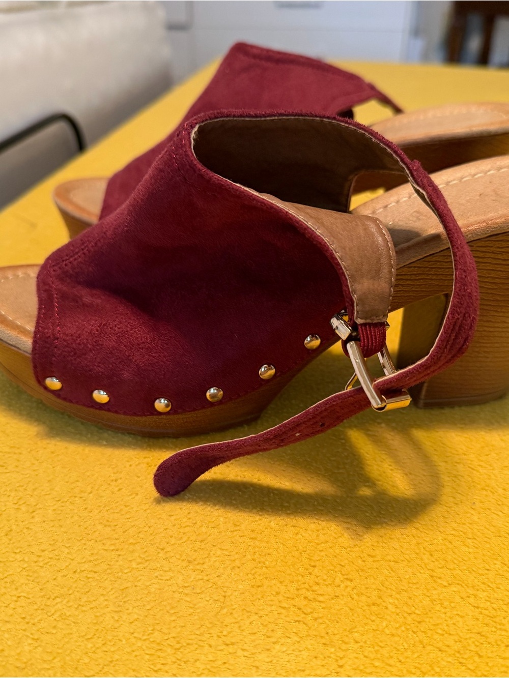 Women's Burgundy Suede Open-Toe Block Heel Sandals